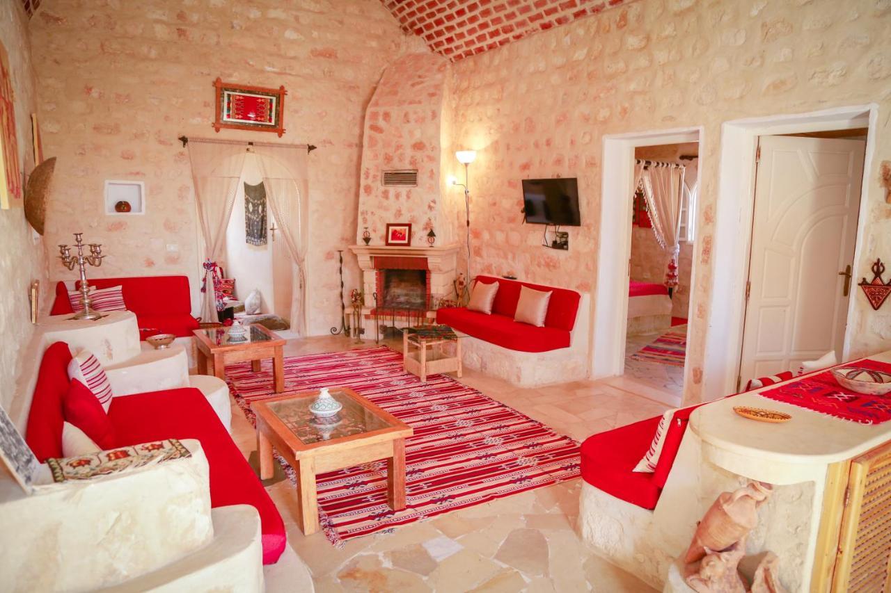 Dar Ayed Tamezret Hotell Tamazrat Exteriör bild