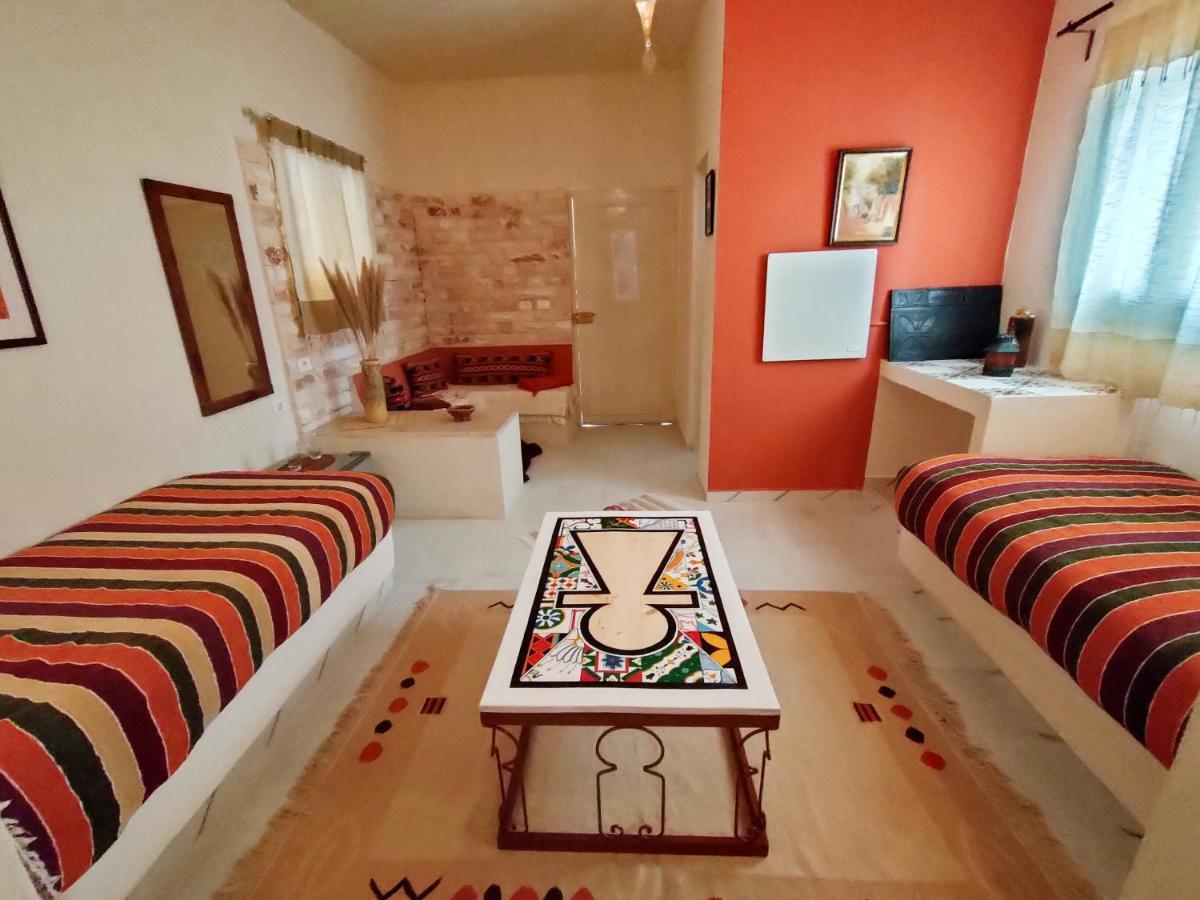 Dar Ayed Tamezret Hotell Tamazrat Exteriör bild