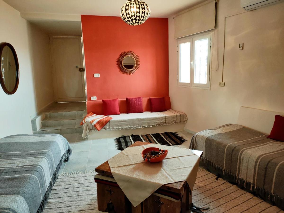 Dar Ayed Tamezret Hotell Tamazrat Exteriör bild