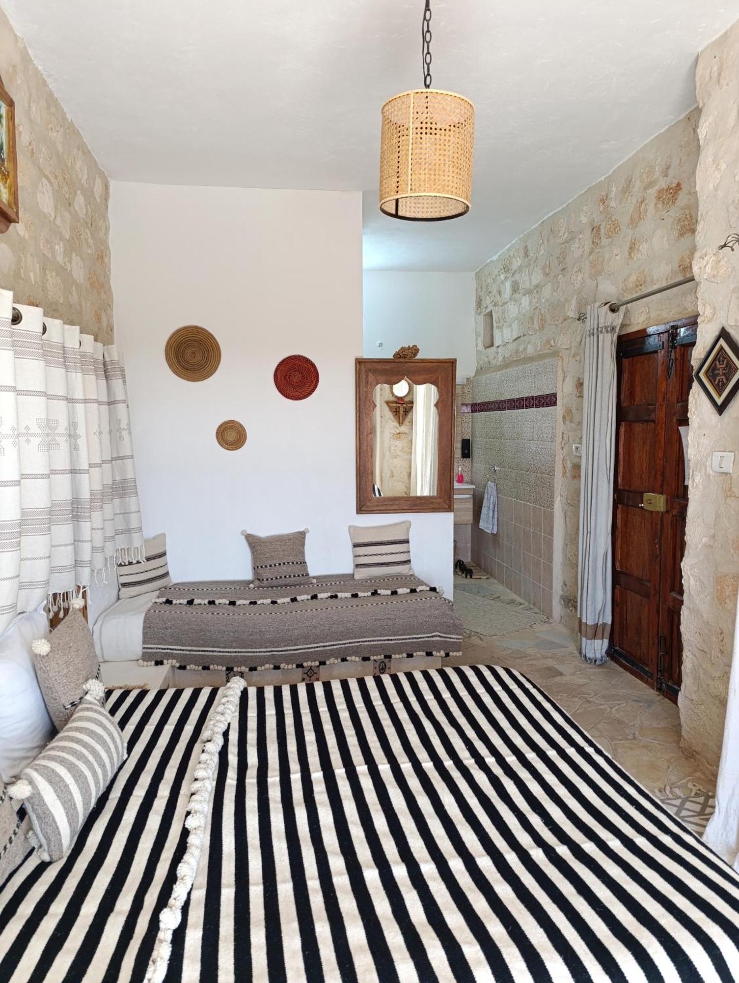 Dar Ayed Tamezret Hotell Tamazrat Exteriör bild